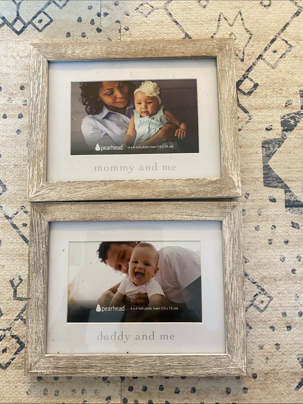 Pearhead 'Mommy and Me / Daddy and Me' Double Picture Frame in Distressed White